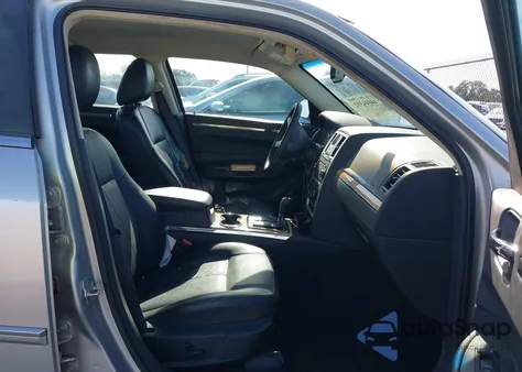 2008 Chrysler 300 Limited from USA, damaged, VIN 2C3KA33G08H262421